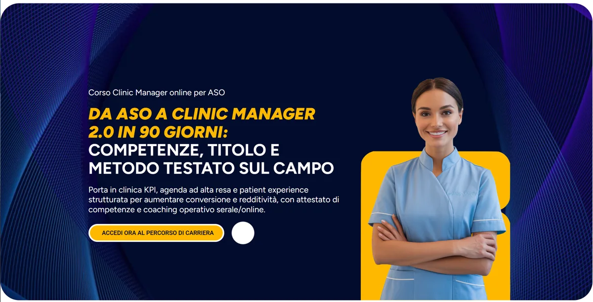 Assistente di studio davanti al portatile la sera, mentre decide: l'iscrizione al corso per clinic manager di Simona Fontana